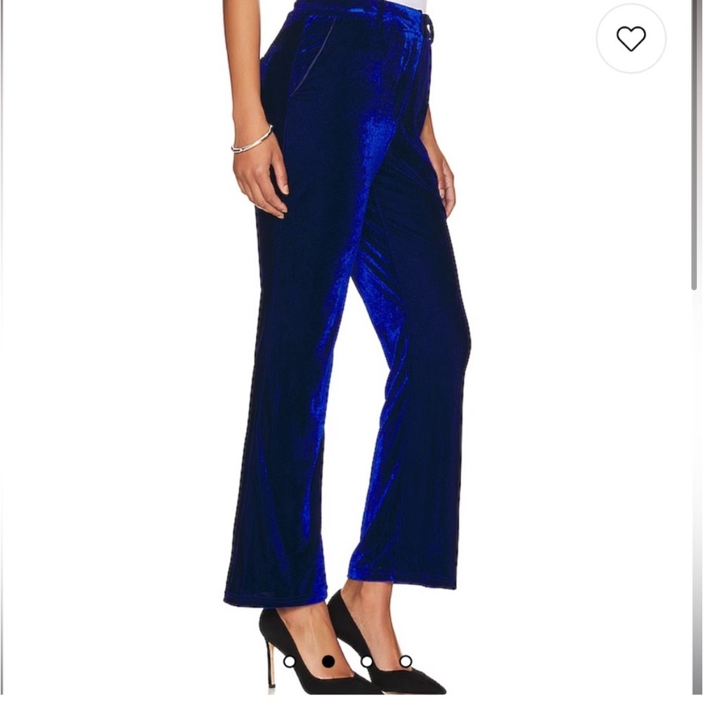 BCBG GENERATION Blue velvet pants